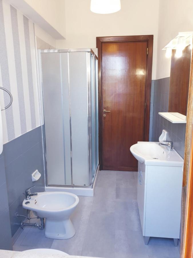 Villa Flore - Penthouse - Apartment In Villa Кастелдача Екстериор снимка