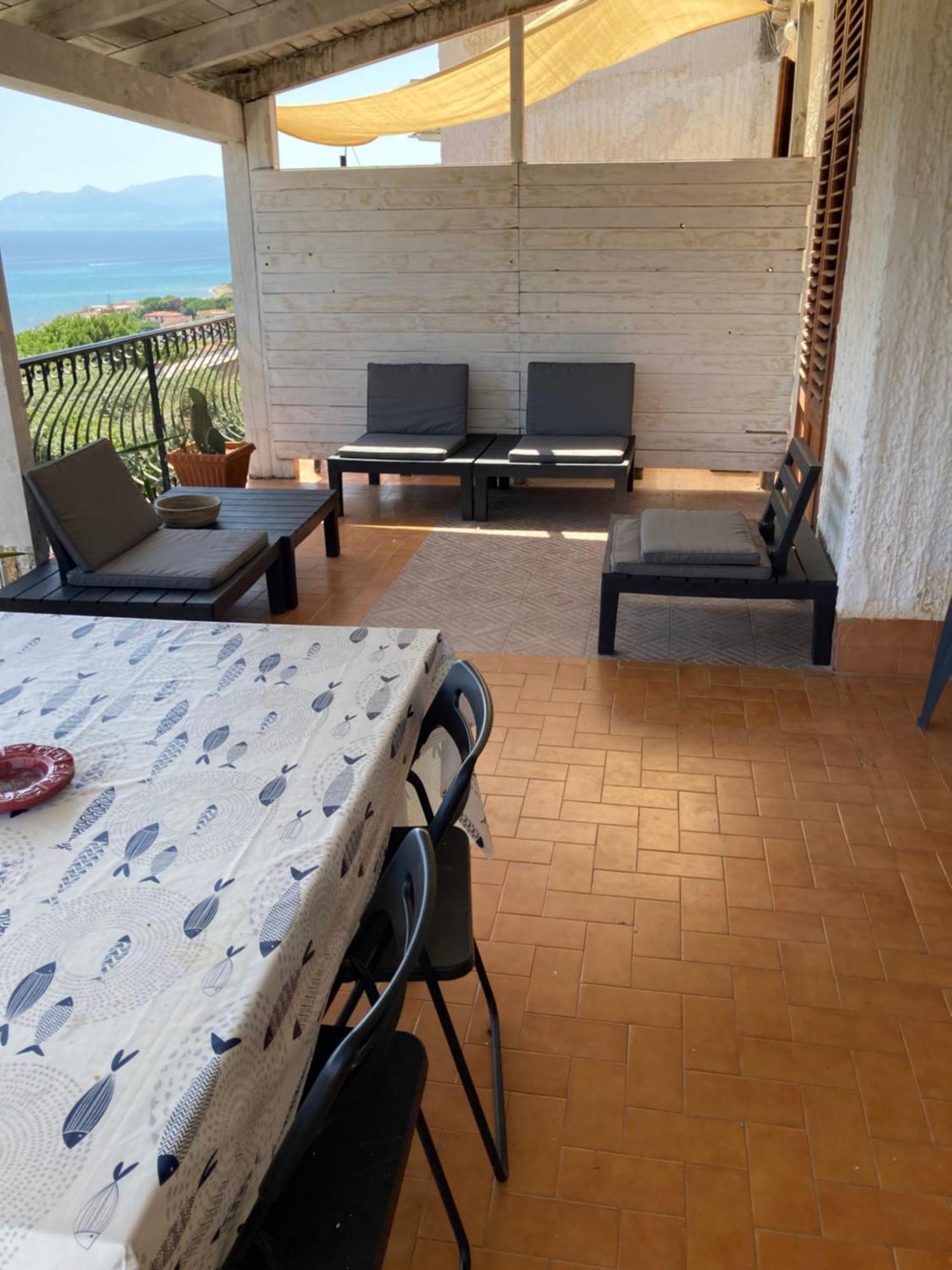 Villa Flore - Penthouse - Apartment In Villa Кастелдача Екстериор снимка